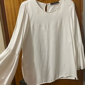 Zara blouse in off white